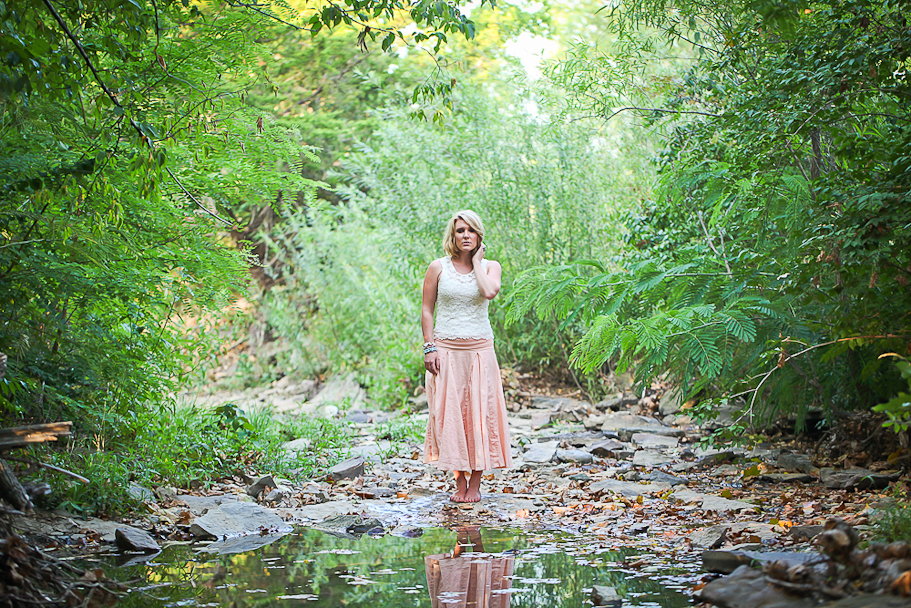 Lindsey Northwest Arkansas Model and Senior Photographer Lissa