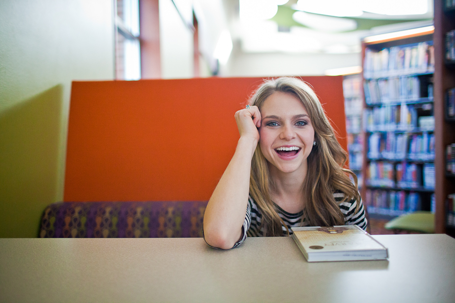 Fayetteville Arkansas Senior Photographer