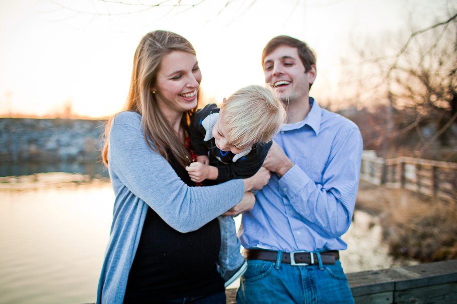 Northwest Arkansas Maternity and Newborn Photographer