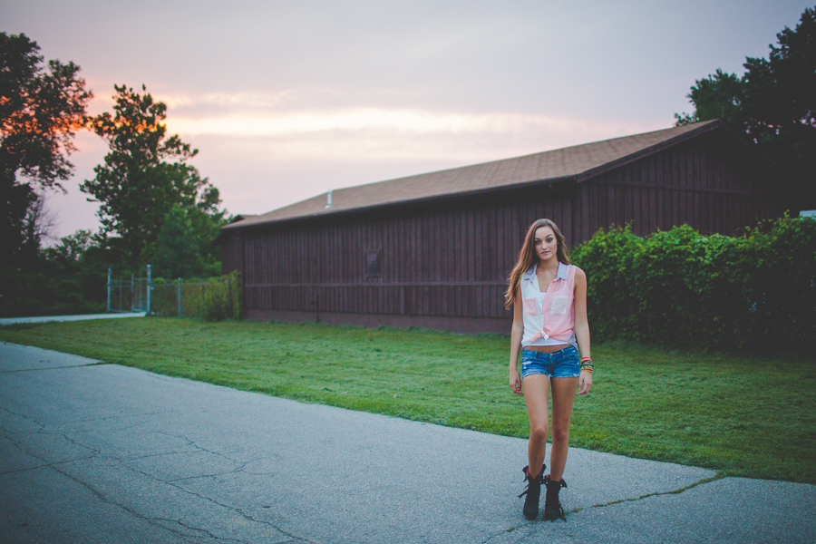 High School Senior Photographs Fayetteville Arkansas Senior Photos in Bentonville Arkansas