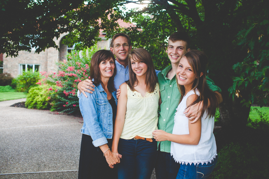 The Wood Family at Home - Bentonville Arkansas Family Photography - lissachandler.com Family Photographer in Northwest Arkansas