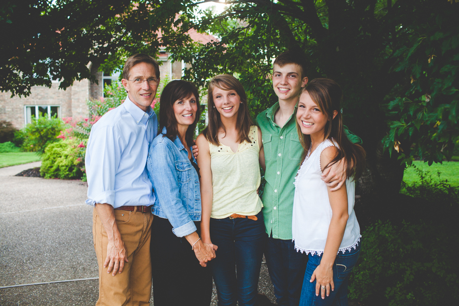 The Wood Family at Home - Bentonville Arkansas Family Photography - lissachandler.com Family Photographer in Northwest Arkansas