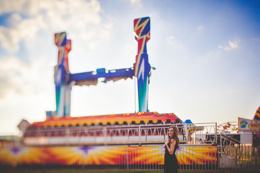 Fayetteville Arkansas Model and Senior Photographer