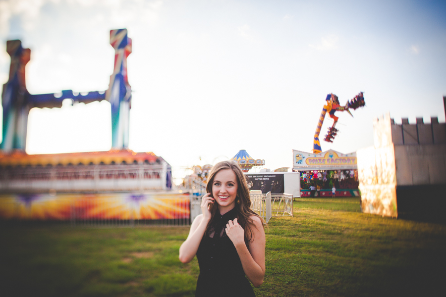 Fayetteville Arkansas Model and Senior Photographer