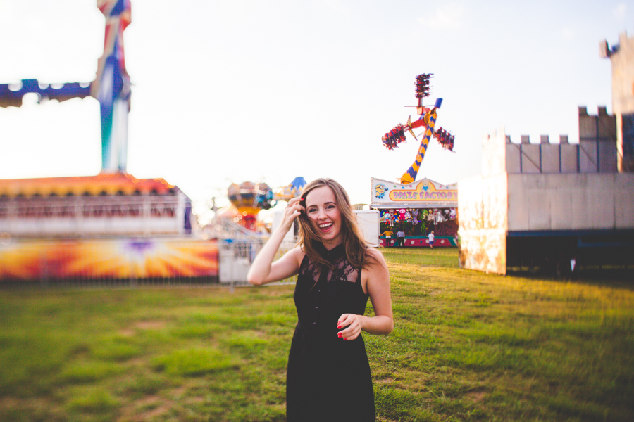 Fayetteville Arkansas Model and Senior Photographer