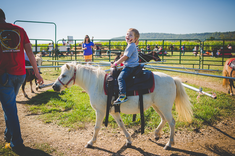 Fayetteville Arkansas Photographer | Senior Portrait, Family, Newborn and Wedding Photographer in Northwest Arkansas-42
