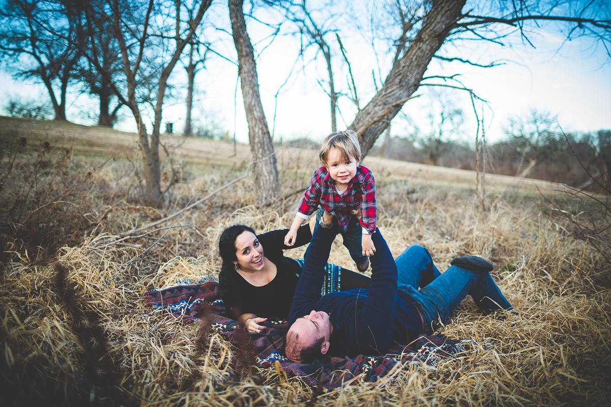 Northwest Arkansas Family Photographer | Fayetteville Arkansas Photographer | lissachandler.com-12 Fayetteville Arkansas Photographer, Bentonville Arkansas Photographer, Fayetteville Photography, Family Photographer in Fayetteville, Northwest Arkansas Photographer, Creative Family Photography, South Prarie Lee Lake Lee's Summit, Family Photography in Lee's Summit MO, Creative Photography, Lissa Chandler Photography