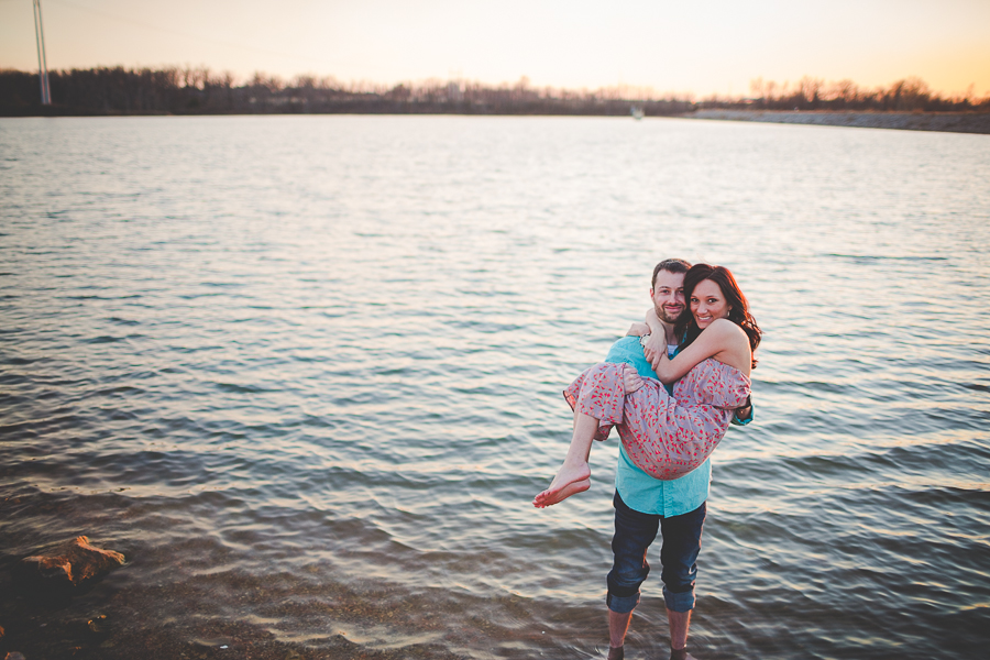 Wedding Photographer in Bentonville Arkansas - Fayetteville Weddings, Springdale Weddings, Arkansas Weddings - lissachandler.com