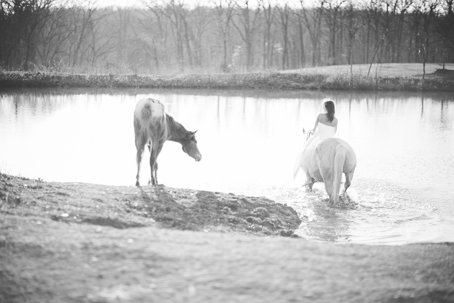 Wedding Photographer in Northwest Arkansas, NWA Wedding Photography, Creative Wedding Photography in Arkansas, Arkansas Wedding Photographer | lissachandler.com