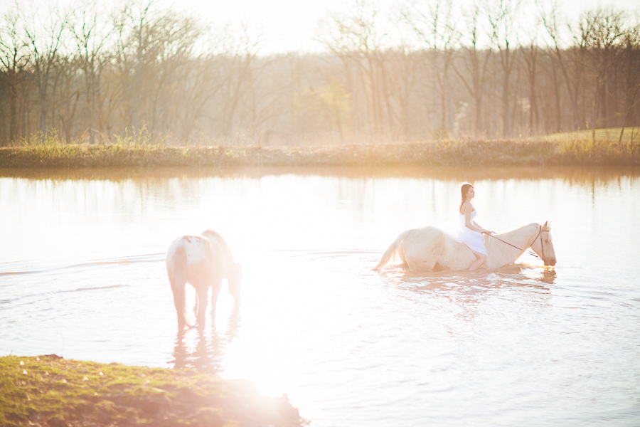 Wedding Photographer in Northwest Arkansas, NWA Wedding Photography, Creative Wedding Photography in Arkansas, Arkansas Wedding Photographer | lissachandler.com