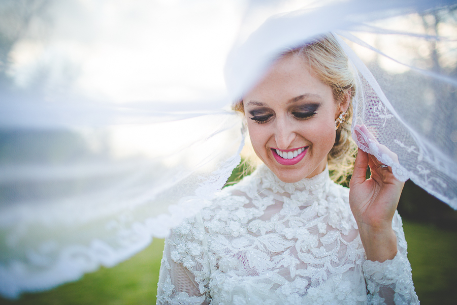 Wedding Photographer in Fayetteville, Northwest Arkansas Wedding Photographers, Photographers NWA, lissachandler.com