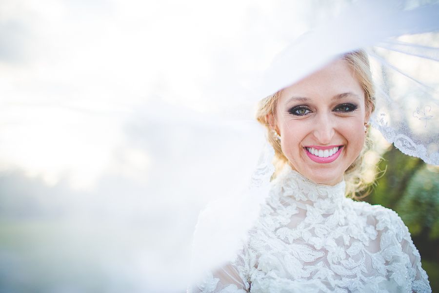 Wedding Photographer in Fayetteville, Northwest Arkansas Wedding Photographers, Photographers NWA, lissachandler.com