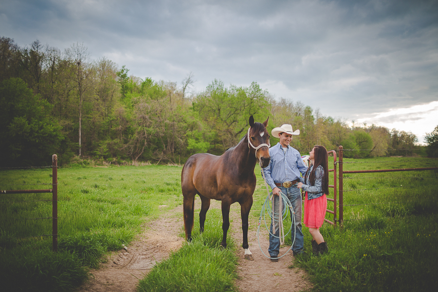 Northwest Arkansas Engagements in Bentonville - Fayetteville Photographer - lissachandler.com