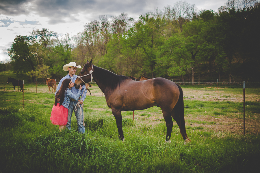 Northwest Arkansas Engagements in Bentonville - Fayetteville Photographer - lissachandler.com