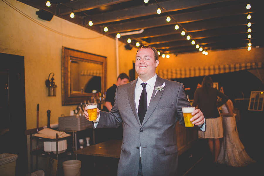 Northwest Arkansas Wedding Photographer in Fayetteville, Creative Southern Wedding Photographers - lissachandler.com