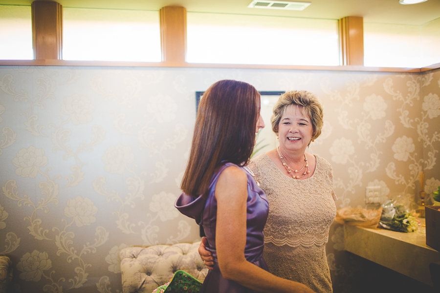 Northwest Arkansas Wedding Photographer in Fayetteville, Creative Southern Wedding Photographers - lissachandler.com