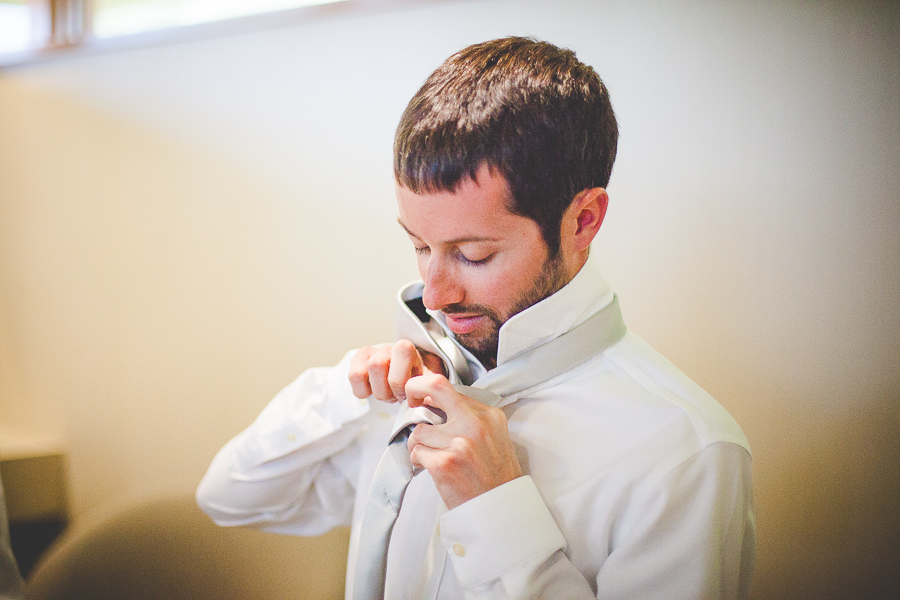 Northwest Arkansas Wedding Photographer in Fayetteville, Creative Southern Wedding Photographers - lissachandler.com