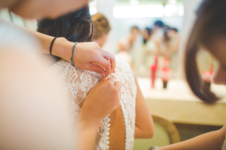 Northwest Arkansas Wedding Photographer in Fayetteville, Creative Southern Wedding Photographers - lissachandler.com
