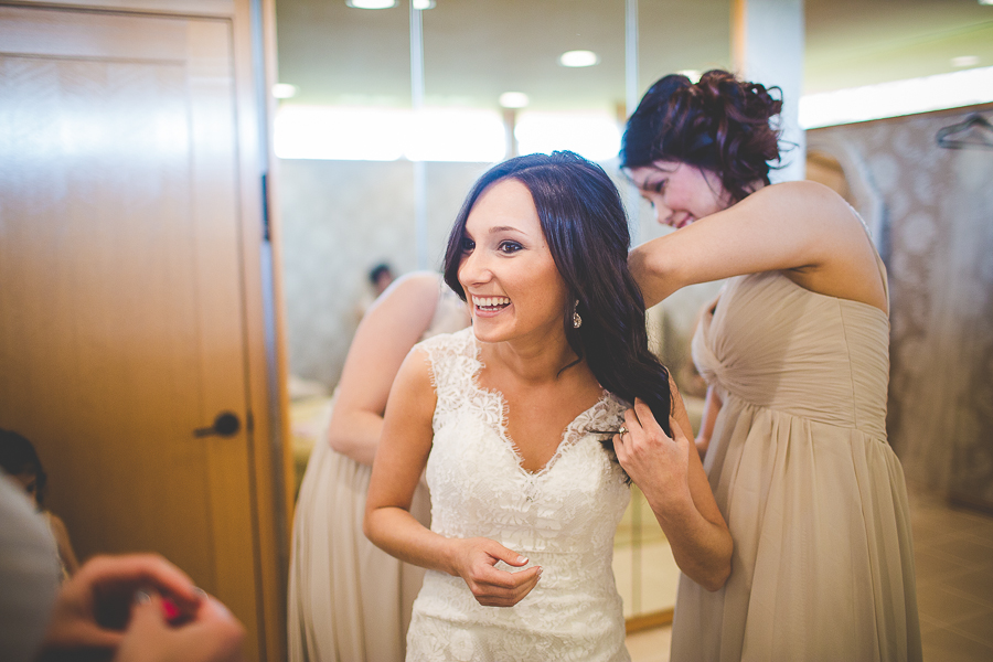 Northwest Arkansas Wedding Photographer in Fayetteville, Creative Southern Wedding Photographers - lissachandler.com