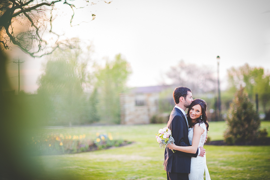 Northwest Arkansas Wedding Photographer in Fayetteville, Creative Southern Wedding Photographers - lissachandler.com