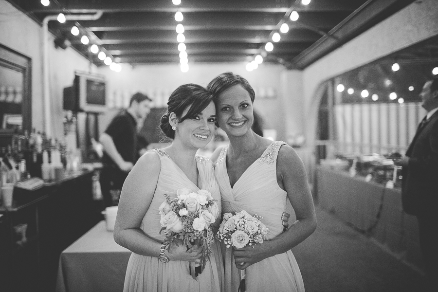 Northwest Arkansas Wedding Photographer in Fayetteville, Creative Southern Wedding Photographers - lissachandler.com