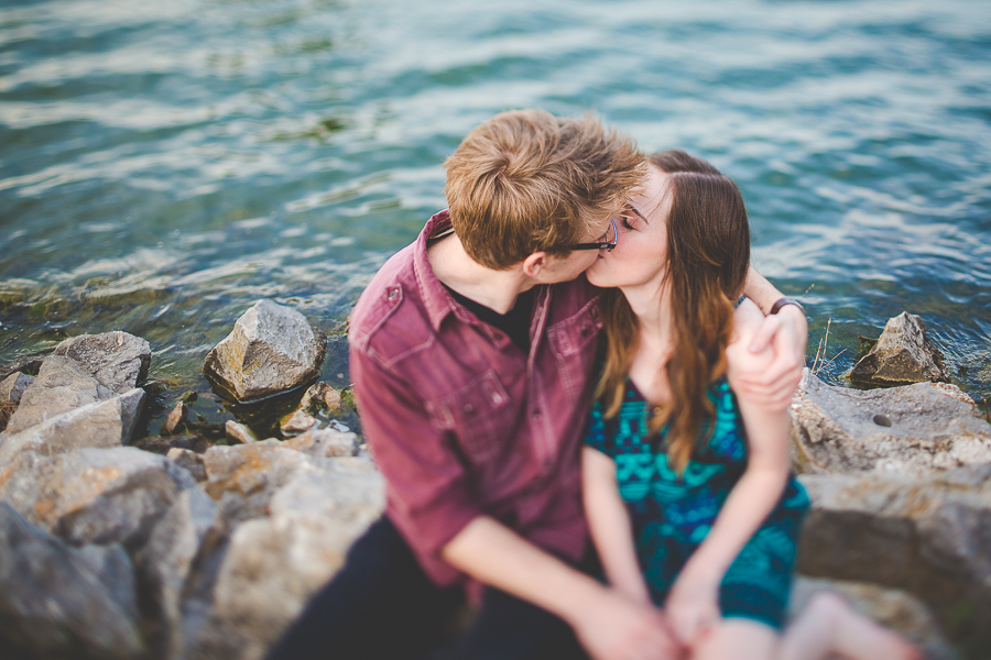 Wedding Photographer In Arkansas - Lake Fayetteville Engagement - NWA Weddings Lissa Chandler - lissachandler.com