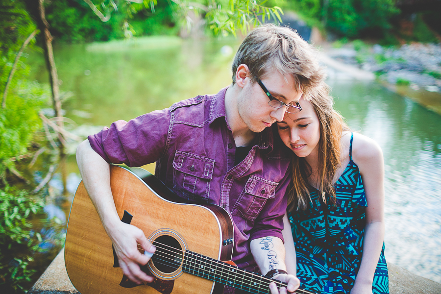 Wedding Photographer In Arkansas - Lake Fayetteville Engagement - NWA Weddings Lissa Chandler - lissachandler.com