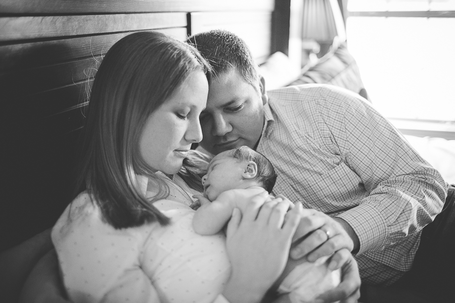 Creative Family and Baby Photographer in Fayetteville, Northewest Arkansas Newborn Photograher, lissachandler.com