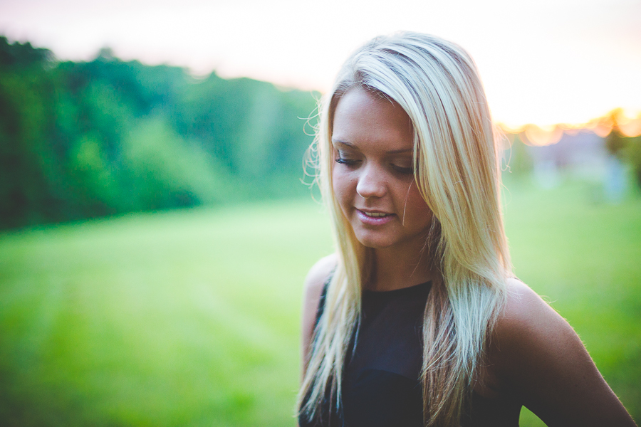 NWA Senior Photographer in Fayetteville Arkansas, Unique Senior Photography Arkansas, Senior Photographers in Bentonville, lissachandler.com