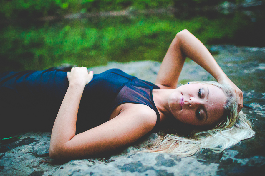 NWA Senior Photographer in Fayetteville Arkansas, Unique Senior Photography Arkansas, Senior Photographers in Bentonville, lissachandler.com