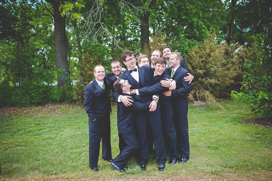 Spring Wedding in Fayetteville, Arkansas - NWA Wedding Photography - lissachandler.com