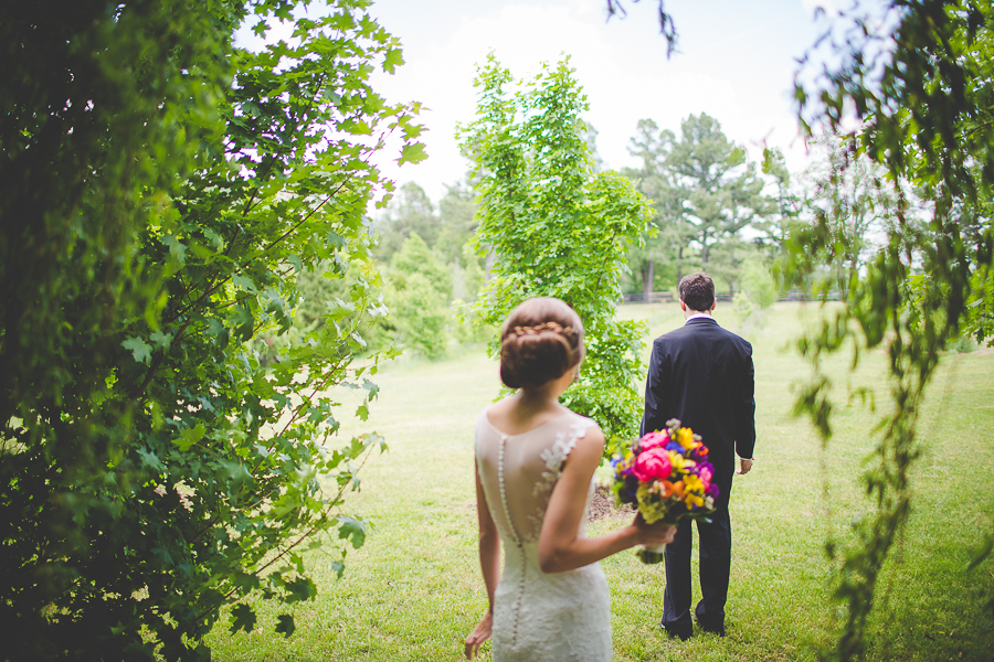 Spring Wedding in Fayetteville, Arkansas - NWA Wedding Photography - lissachandler.com