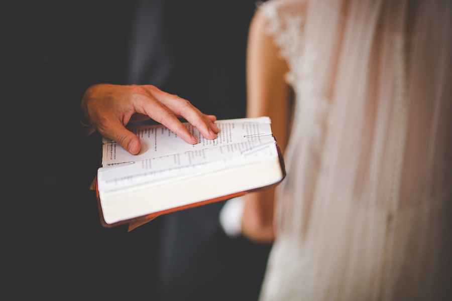 Spring Wedding in Fayetteville, Arkansas - NWA Wedding Photography - lissachandler.com