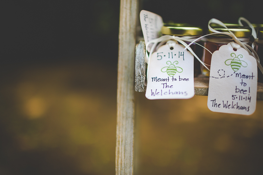 Spring Wedding in Fayetteville, Arkansas - NWA Wedding Photography - lissachandler.com