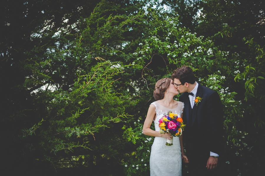 Spring Wedding in Fayetteville, Arkansas - NWA Wedding Photography - lissachandler.com