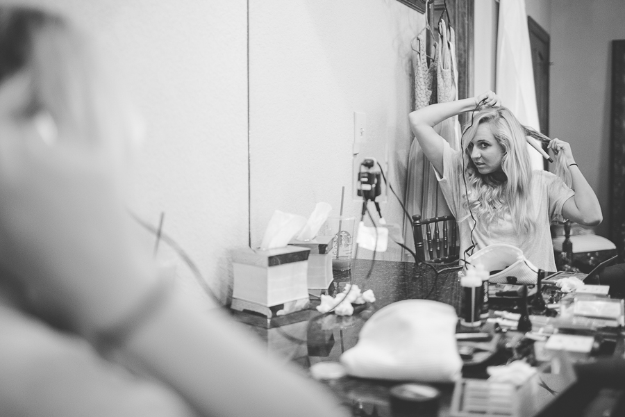 Spring Wedding in Fayetteville, Arkansas - NWA Wedding Photography - lissachandler.com