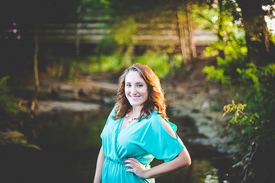 Fun Senior Photos - Senior Photographer in Bentonville, Fayetteville, NWA - lissachandler.com -50 Senior Model Photoshoot in Northwest Arkansas by Lissa Chandler - lissachandler.com