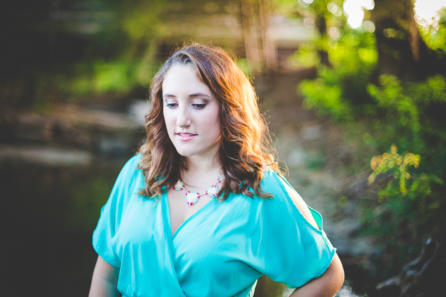 Fun Senior Photos - Senior Photographer in Bentonville, Fayetteville, NWA - lissachandler.com -51 Senior Model Photoshoot in Northwest Arkansas by Lissa Chandler - lissachandler.com