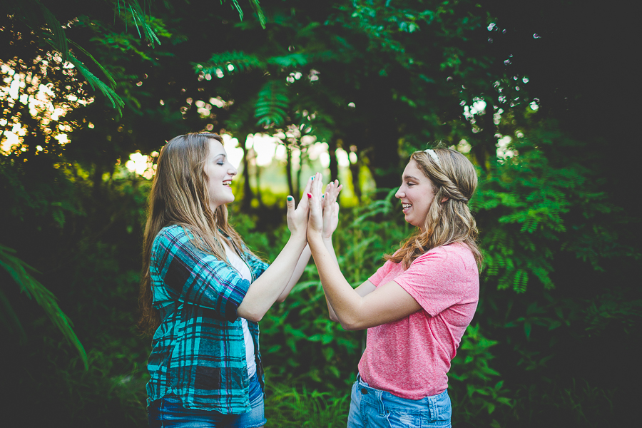 Fun Senior Photos - Senior Photographer in Bentonville, Fayetteville, NWA - lissachandler.com -53 Senior Model Photoshoot in Northwest Arkansas by Lissa Chandler - lissachandler.com