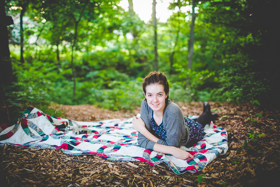 Fayetteville Arkansas Senior Photographer in Northwest Arkansas, Creative Senior Portraits Arkansas, lissachandler.com