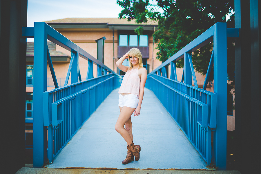 Fayetteville Arkansas Senior Photographer in Northwest Arkansas - Creative Senior Portraits Bentonville - lissachandler.com