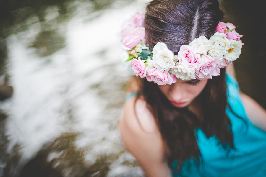 Girl with Flower Crown - Bentonville AR Senior Photographer - lissachandler.com