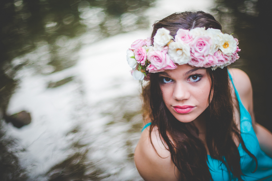 Girl with Flower Crown - Bentonville AR Senior Photographer - lissachandler.com