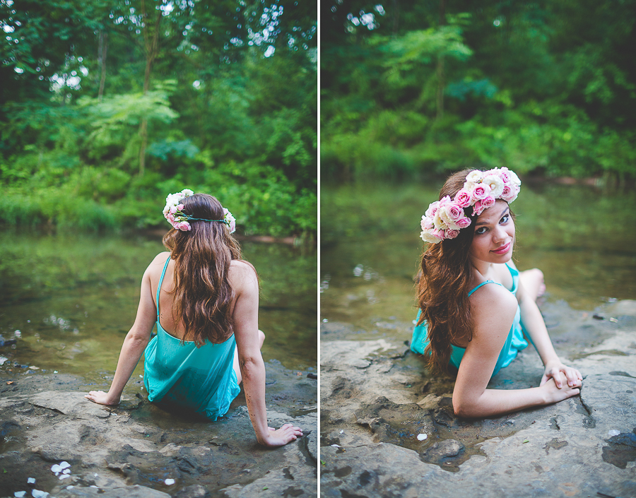 Girl with Flower Crown - Bentonville AR Senior Photographer - lissachandler.com