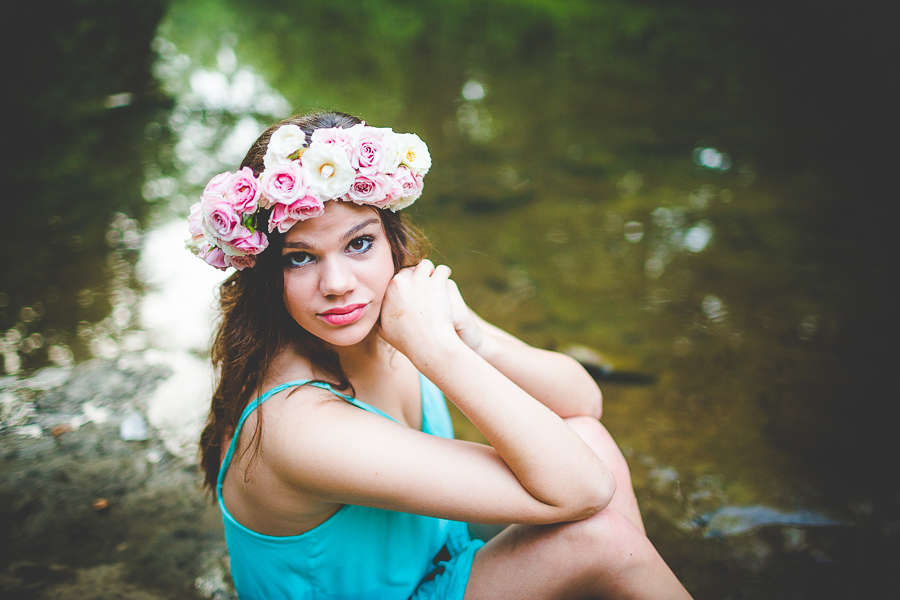 Girl with Flower Crown - Bentonville AR Senior Photographer - lissachandler.com