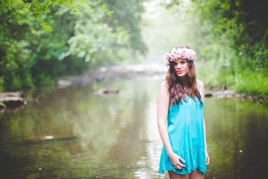Girl with Flower Crown - Bentonville AR Senior Photographer - lissachandler.com