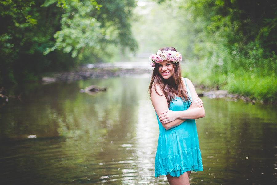 Girl with Flower Crown - Bentonville AR Senior Photographer - lissachandler.com