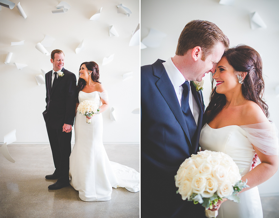 Fayetteville Arkansas Wedding Photographer in NWA - Wedding at 21c Bentonville - lissachandler.com