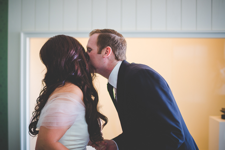 Fayetteville Arkansas Wedding Photographer in NWA - Wedding at 21c Bentonville - lissachandler.com