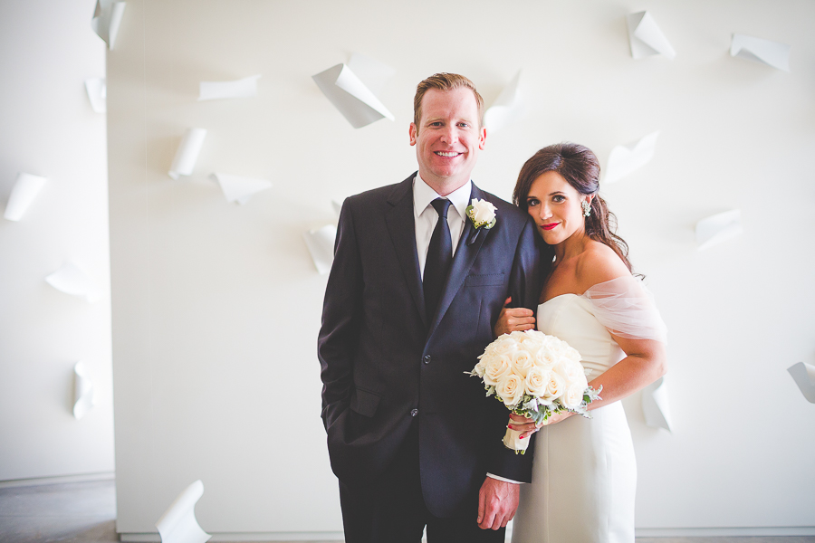 Fayetteville Arkansas Wedding Photographer in NWA - Wedding at 21c Bentonville - lissachandler.com